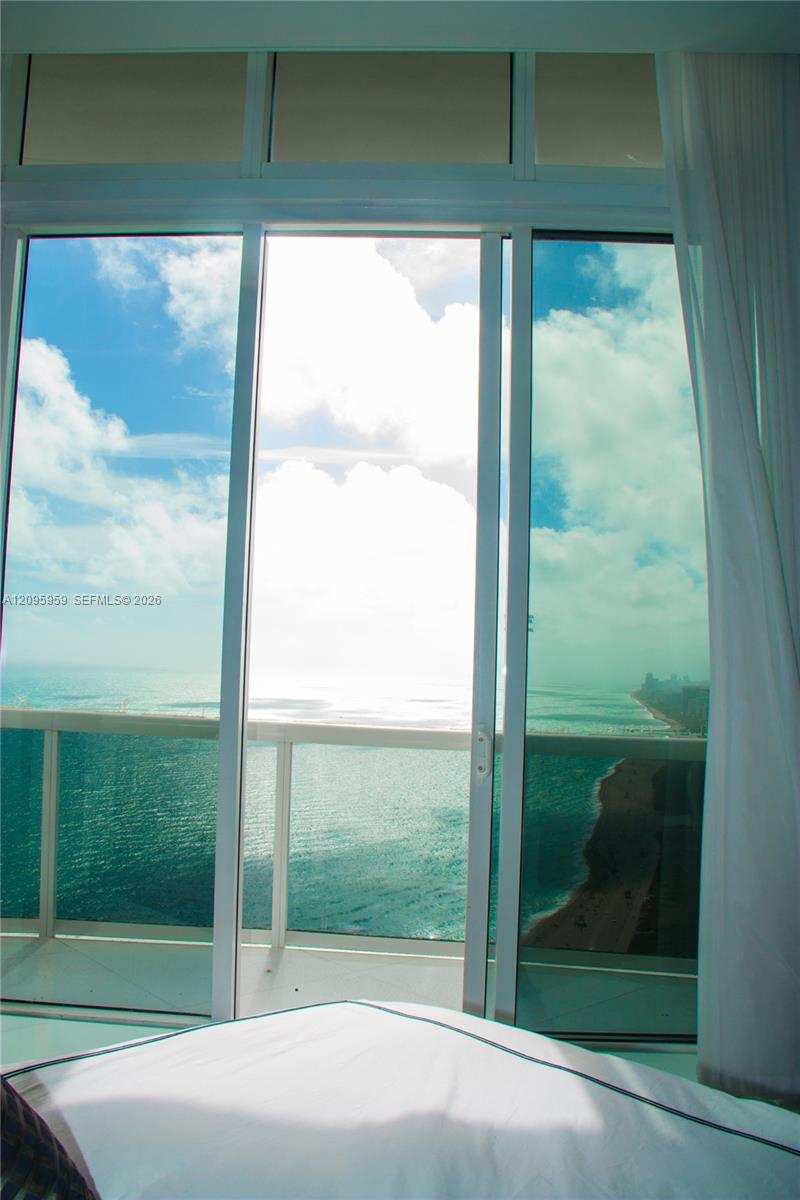 15811 Collins Ave # 4306, Sunny Isles Beach FL 33160