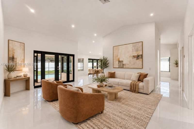 10480 SW 130th Ave, Miami FL 33186