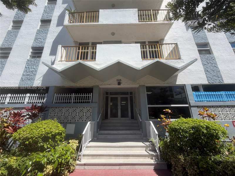 245 18th St # 805, Miami Beach FL 33139