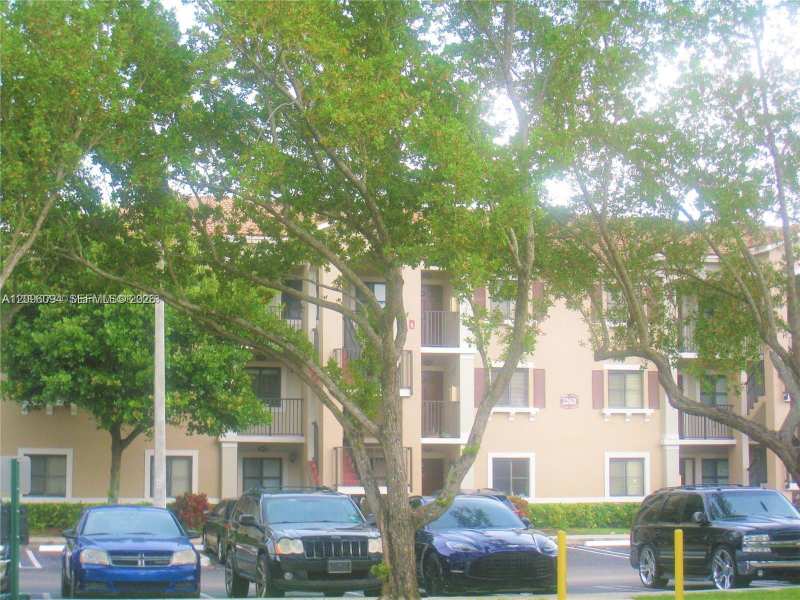 22621 SW 88th Pl # 8, Cutler Bay FL 33190