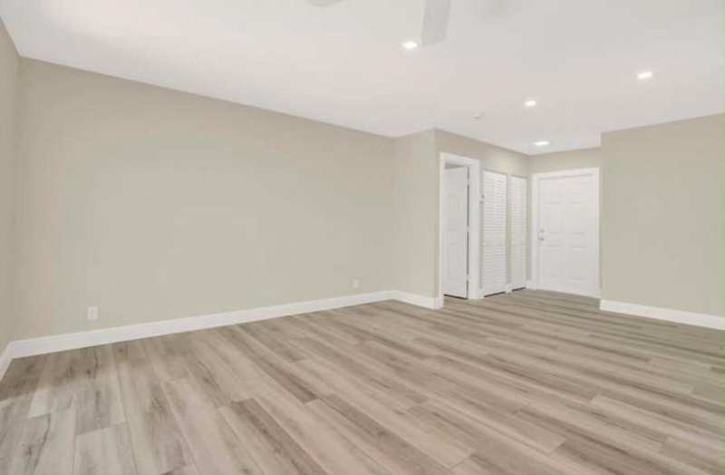6524 SLEEPY WILLOW Way, Delray Beach FL 33484