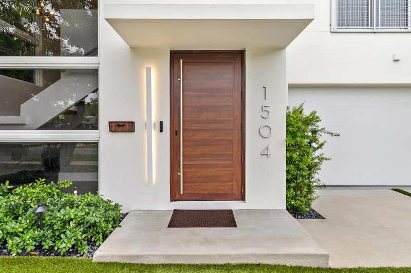 1504 NE 6TH Court, Fort Lauderdale FL 33304