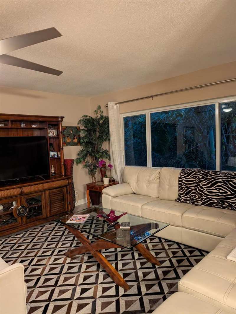 2734 NE 27TH Court # 21, Lighthouse Point FL 33064