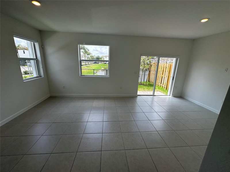 5504 NW 27TH Place, Lauderhill FL 33313