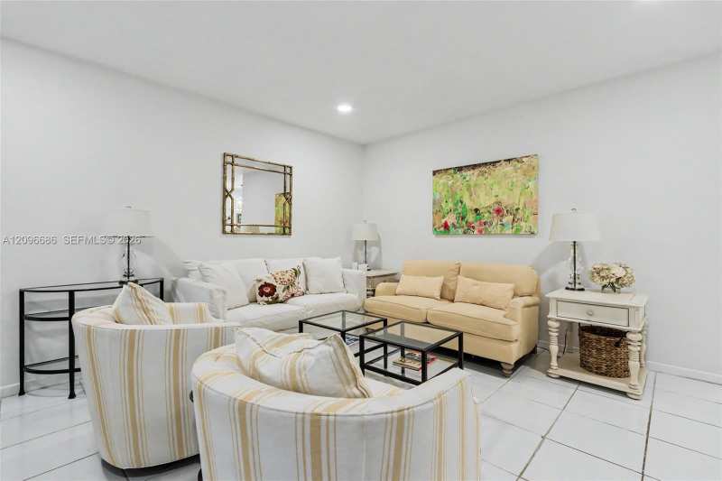 90 Park Dr # 2, Bal Harbour FL 33154
