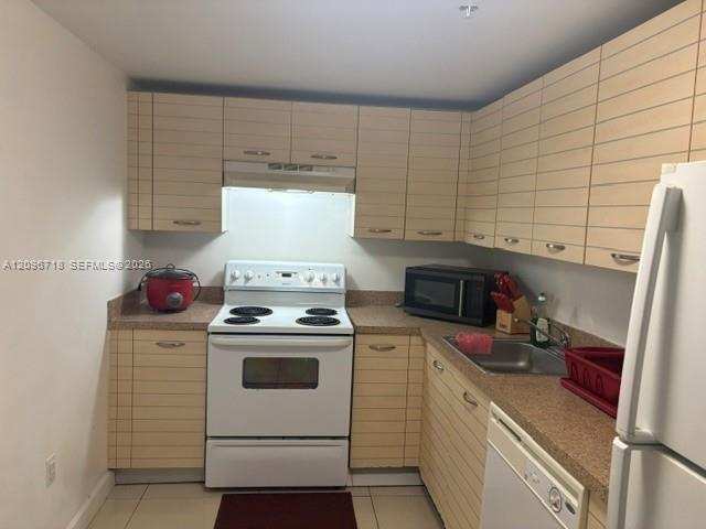 2217 NW 7th St # 1202, Miami FL 33125