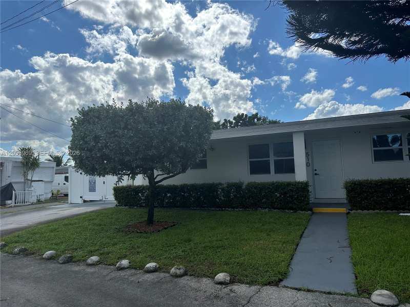 510 NE 4th Ave # 510, Hallandale Beach FL 33009