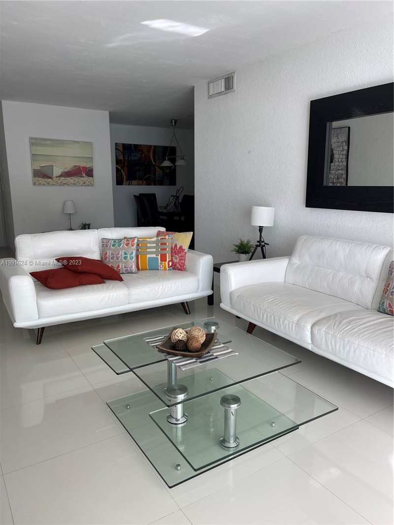 3801 S OCEAN DR # 7X, Hollywood FL 33019