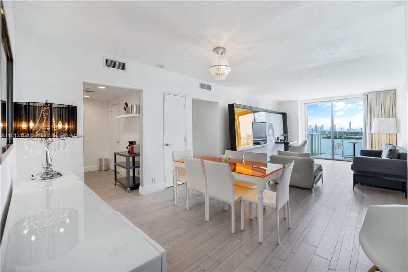 1100 West Ave # 1626, Miami Beach FL 33139