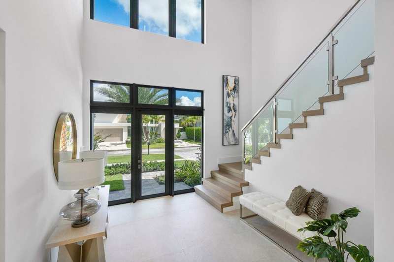 2737 NE 18th Street, Fort Lauderdale FL 33305
