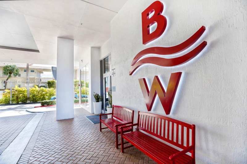 2602 E Hallandale Beach Blvd # R508, Hallandale Beach FL 33009