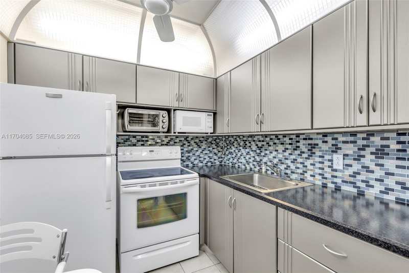 3029 Berkshire B # 3029, Deerfield Beach FL 33442