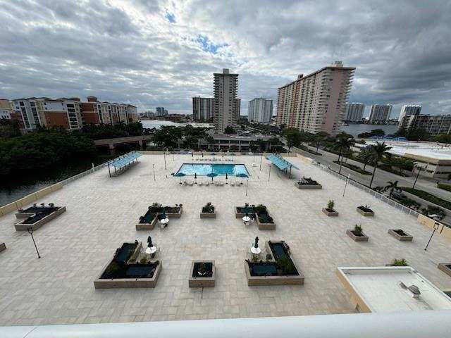 230 174th Street # 814, Sunny Isles Beach FL 33160