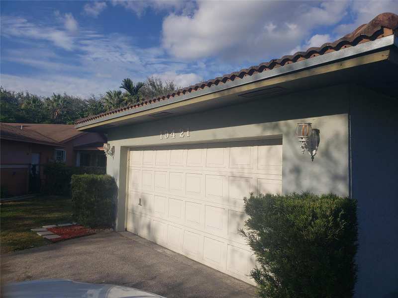 19421 NW 18th Court, Miami Gardens FL 33056