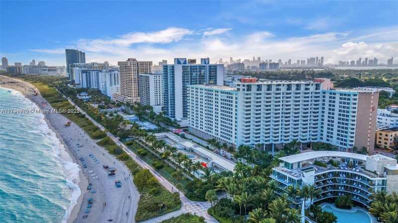 2899 Collins Ave # 548, Miami Beach FL 33140