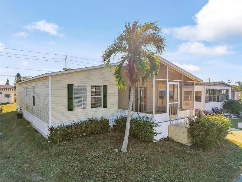 4920 NW 2nd Terrace, Pompano Beach FL 33064