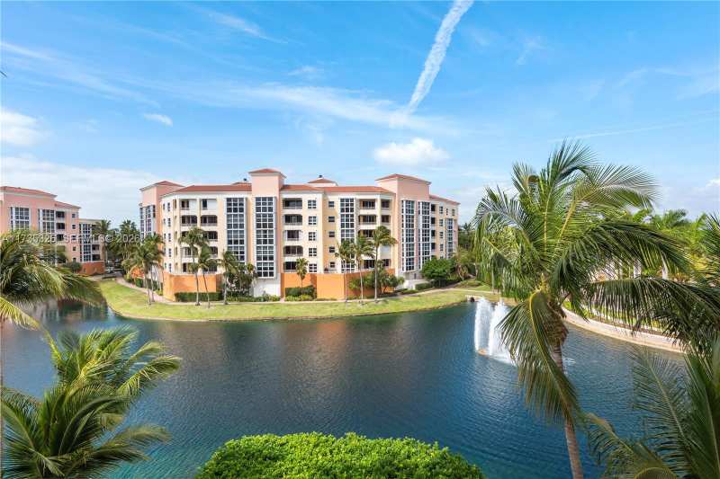 705 Crandon Blvd # 405, Key Biscayne FL 33149