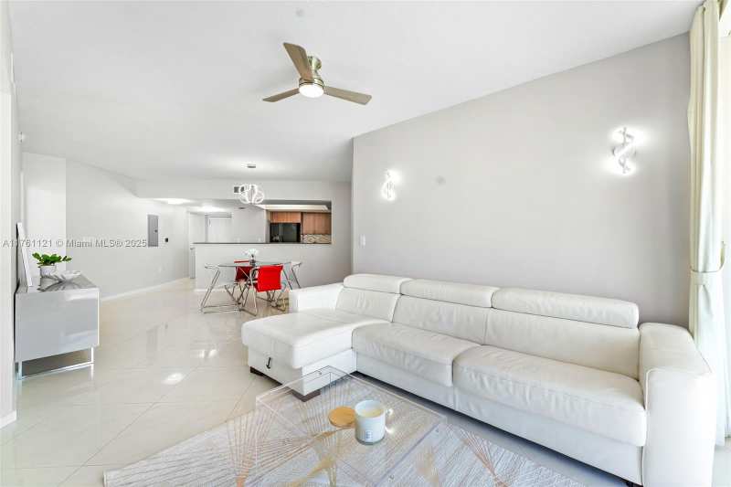 16699 Collins Ave # 2810, Sunny Isles Beach FL 33160