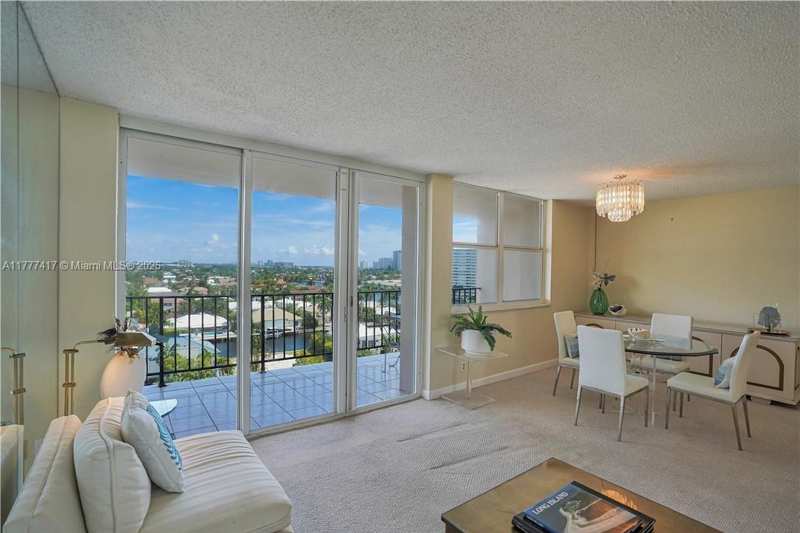 2881 NE 33rd Ct, Fort Lauderdale FL 33306