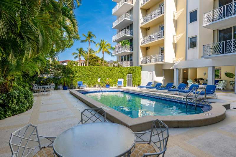 434 Chilean Avenue # 2b, Palm Beach FL 33480