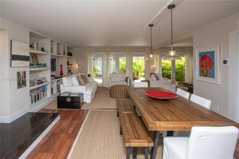258 Sea View Dr # 3, Key Biscayne FL 33149