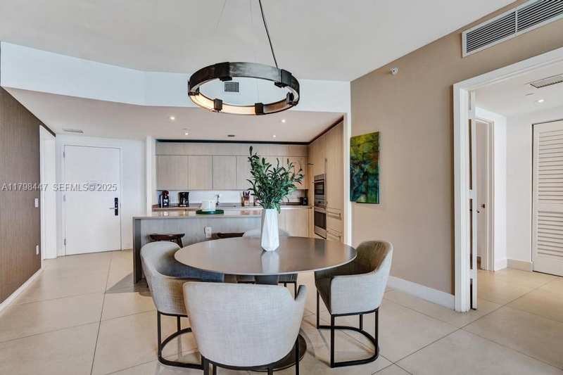 4111 S Ocean Dr # 2803, Hollywood FL 33019