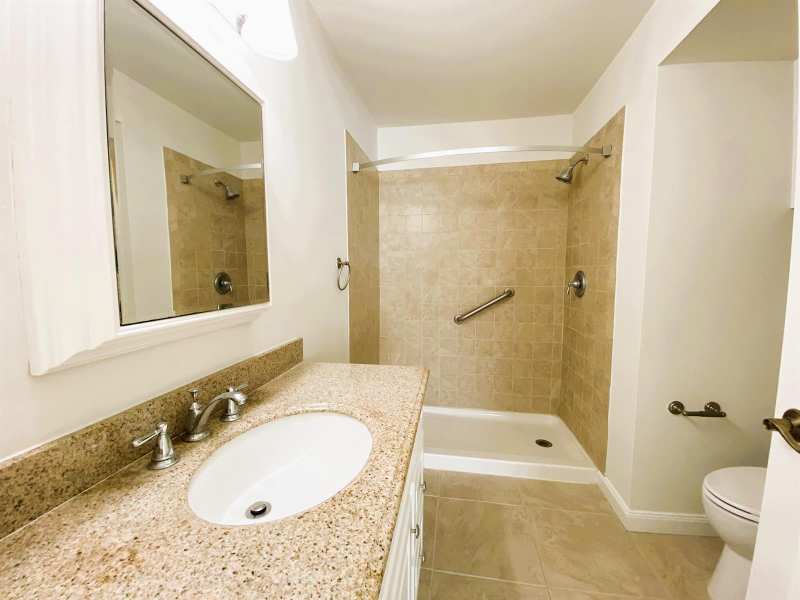 815 W Boynton Beach Boulevard # 102, Boynton Beach FL 33426