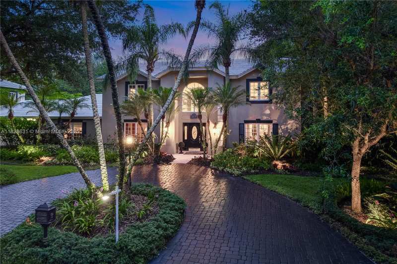 7360 SW 164th St, Palmetto Bay FL 33157