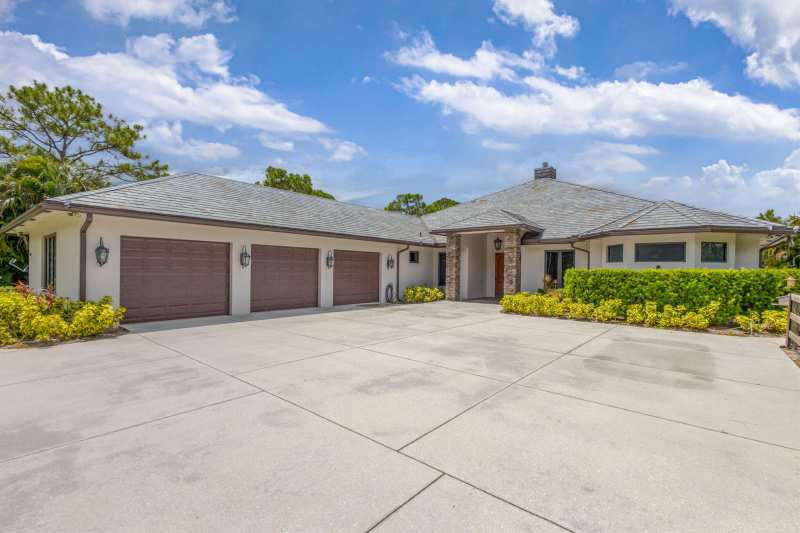 11085 86TH Street N, West Palm Beach FL 33412