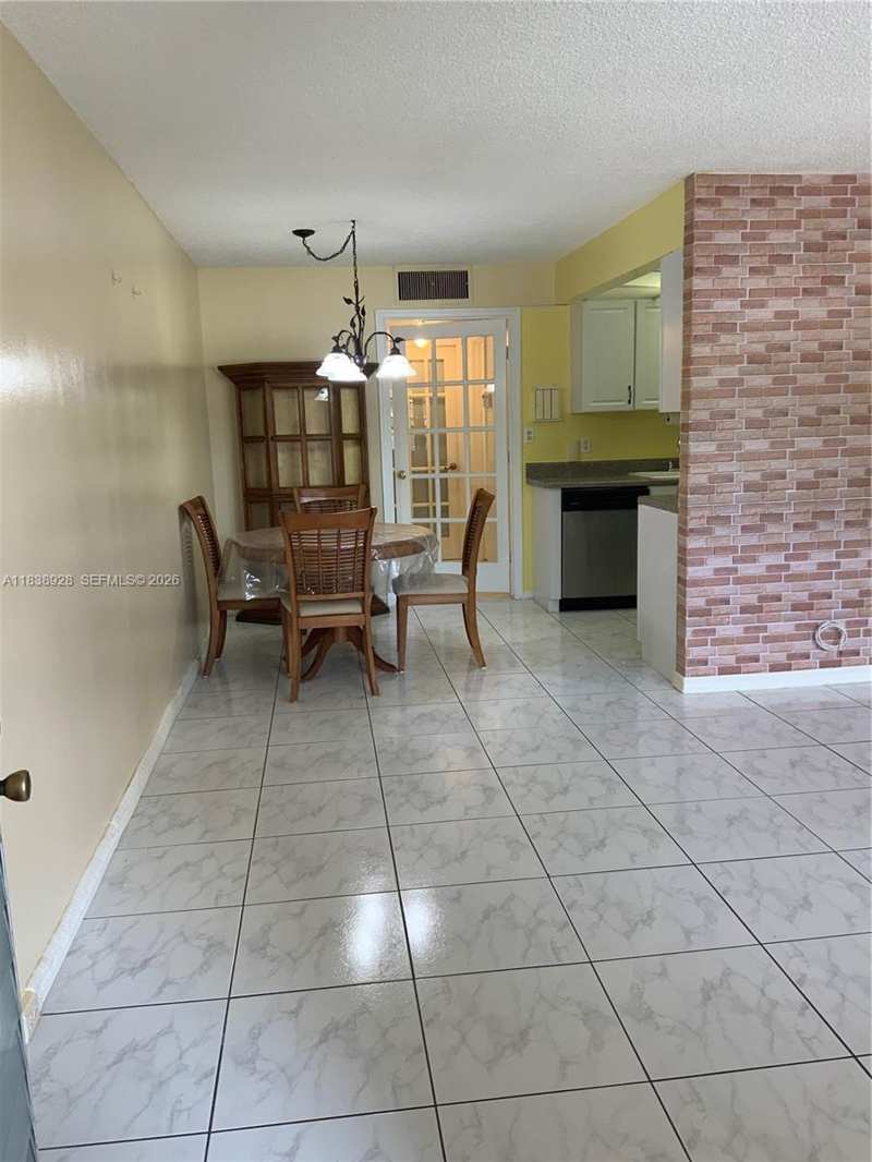 2405 Antigua Cir # H1, Coconut Creek FL 33066