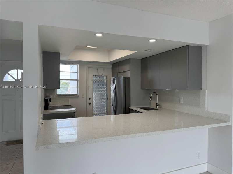 1333 E Hallandale Beach Blvd # 444, Hallandale Beach FL 33009