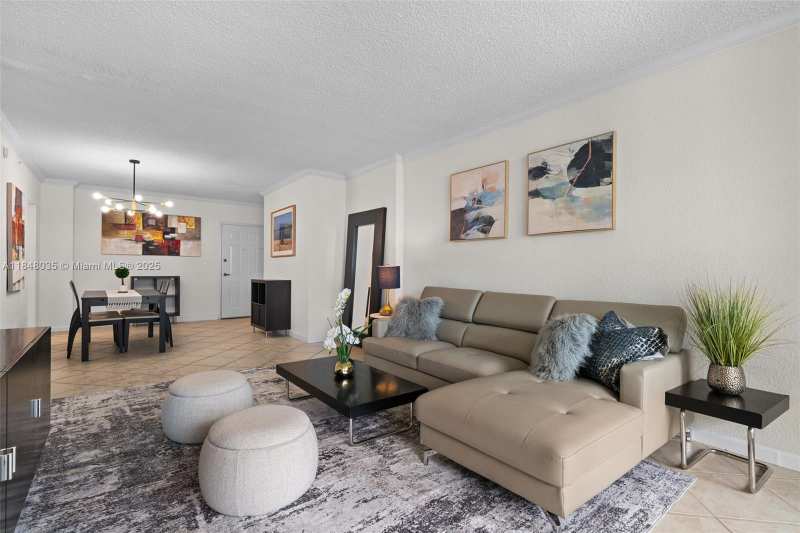 2501 S Ocean Dr (AVAIL 04/01/2026), Hollywood FL 33019