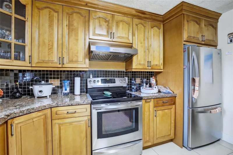 211 S Hollybrook Drive # 107, Pembroke Pines FL 33025