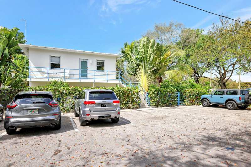 625 NE 13th Avenue, Fort Lauderdale FL 33304