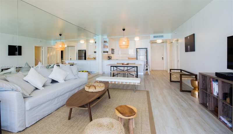 5601 Collins Ave # 1204, Miami Beach FL 33140