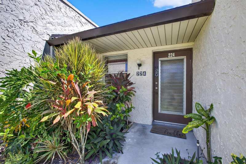 224 Lake Constance Drive # 224, West Palm Beach FL 33411