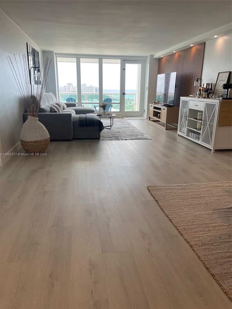 2100 S Ocean Ln # 1409, Fort Lauderdale FL 33316