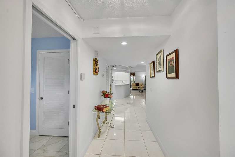 9165 SW 14th Street # 1304, Boca Raton FL 33428