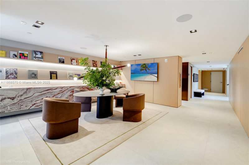 9901 W Bay Harbor Dr # 406, Bal Harbour FL 33154