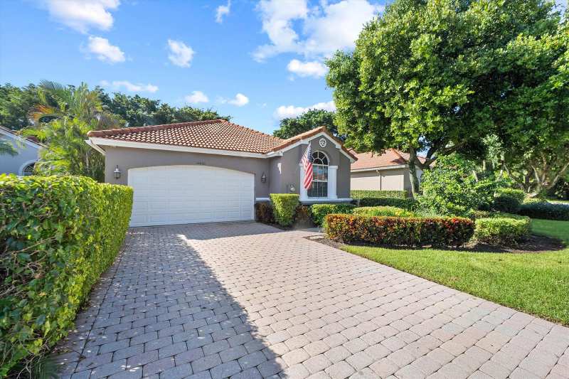 10860 Fairmont Village Drive, Lake Worth FL 33449
