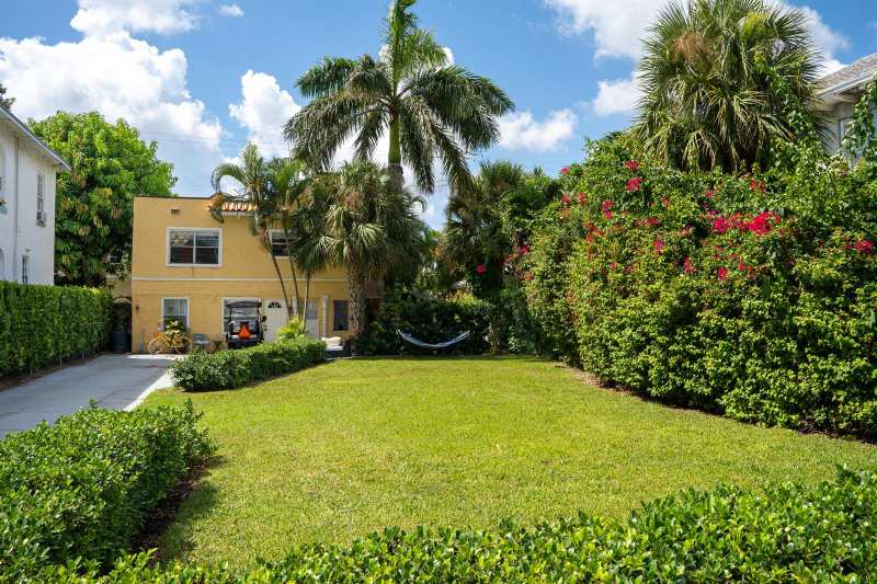 256 Seminole Avenue, Palm Beach FL 33480