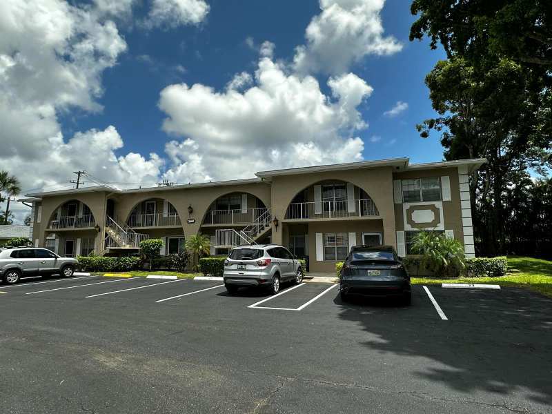 13682 Via Flora # H, Delray Beach FL 33484