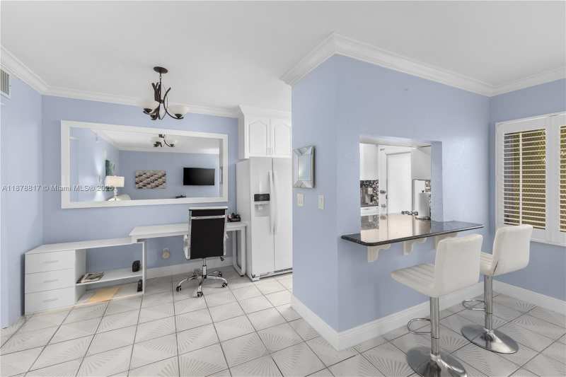350 Collins Ave # 103, Miami Beach FL 33139