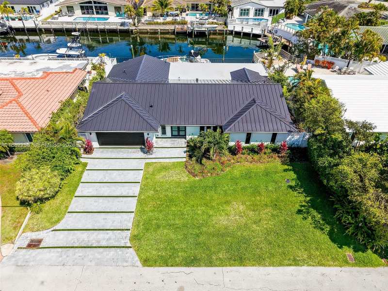 3341 NE 38th St, Fort Lauderdale FL 33308