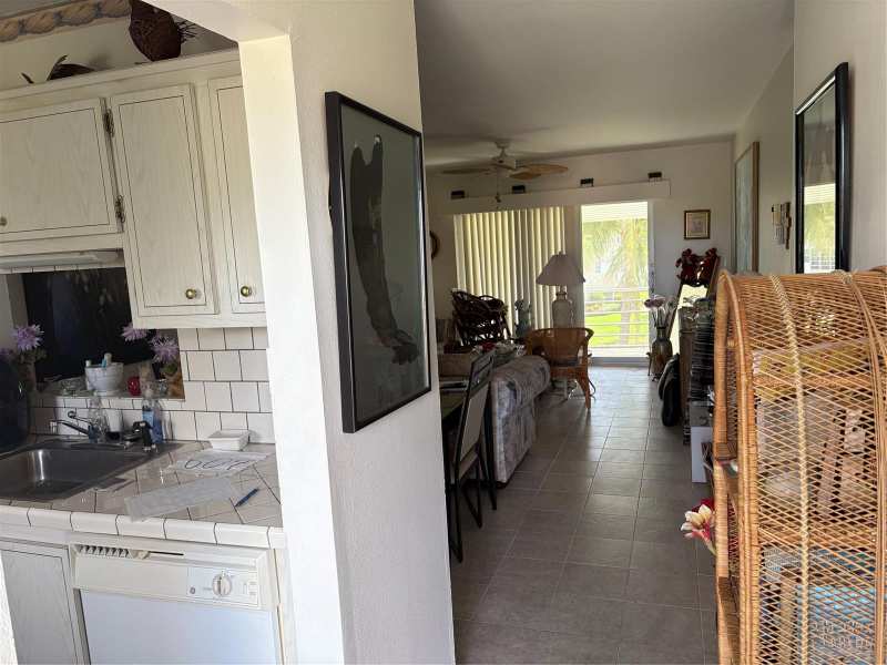 3506 NW 49th Avenue # 604, Lauderdale Lakes FL 33319