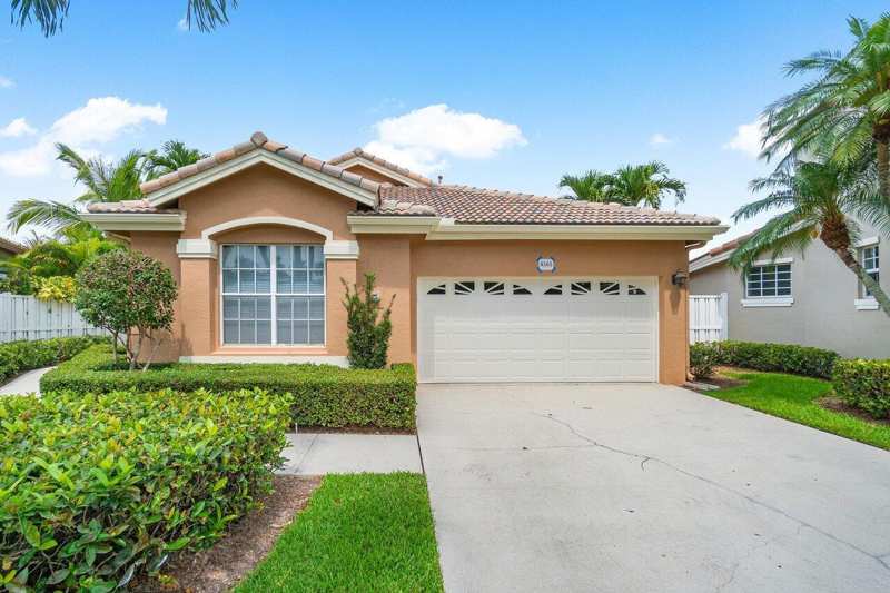 8161 Quail Meadow Way, West Palm Beach FL 33412