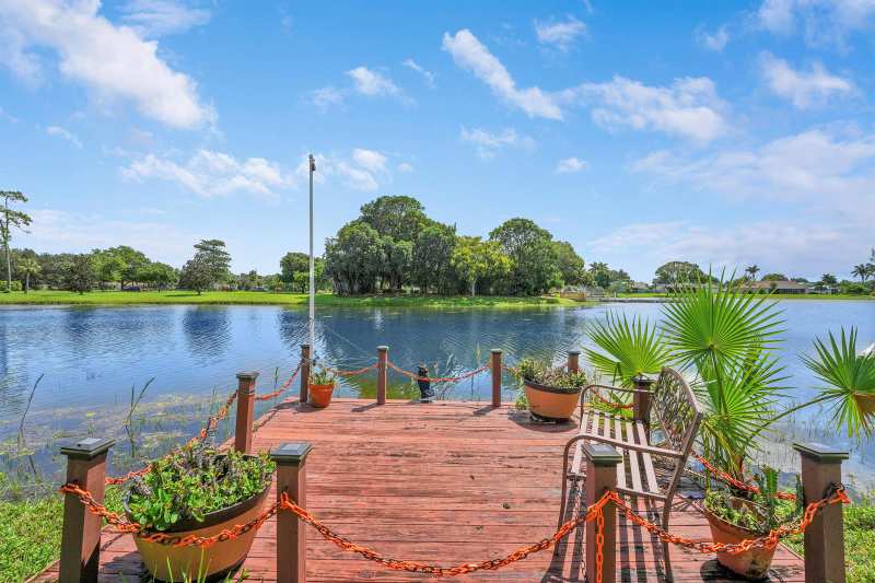 8421 Bonita Isle Drive, Lake Worth FL 33467