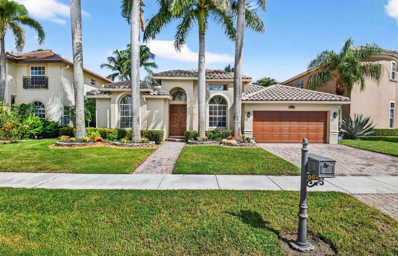 9946 Coronado Lake Drive, Boynton Beach FL 33437