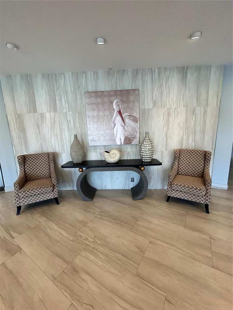 1200 Hibiscus Avenue # 702, Pompano Beach FL 33062