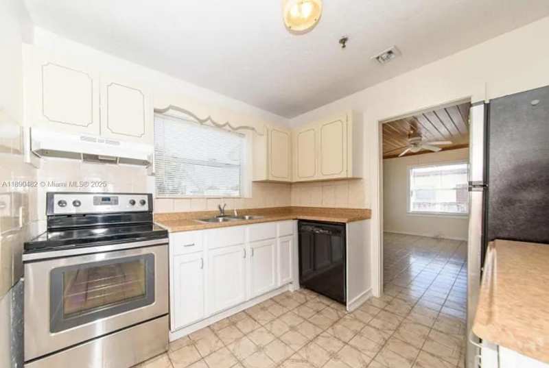 438 Malverne Rd # 1, West Palm Beach FL 33405